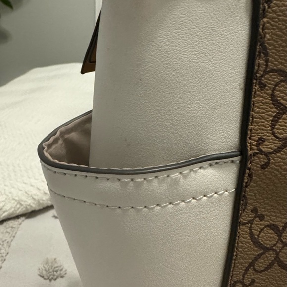 Nine West brown and white womens purse. - Picture 3 of 4